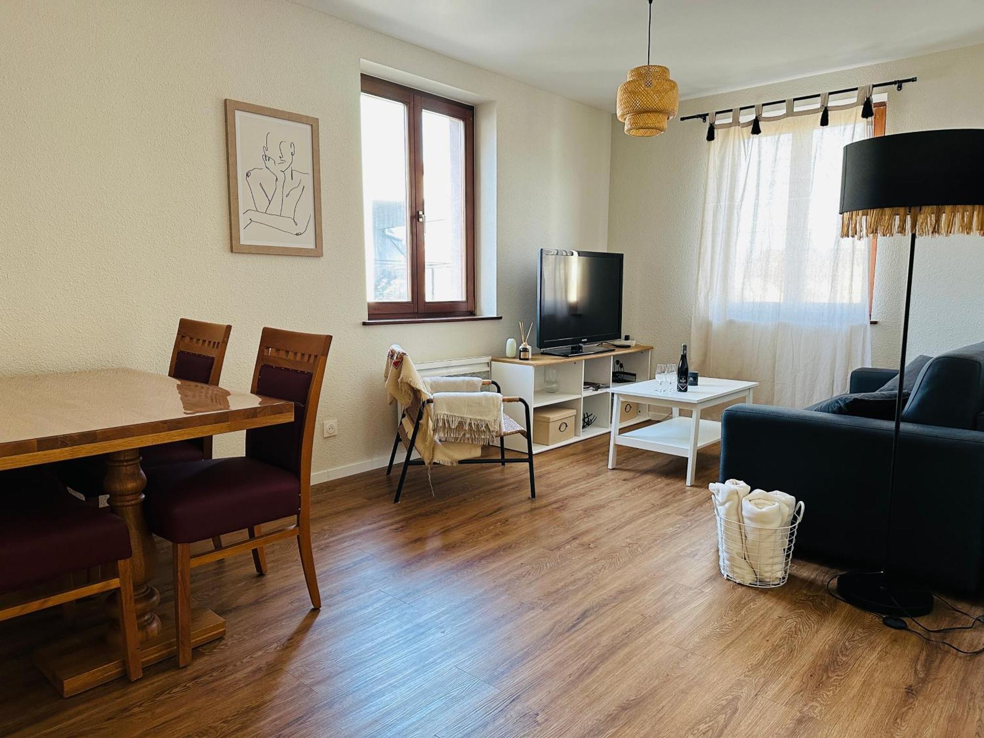 Charmant Appartement 2 Pieces Ostheim Extérieur photo